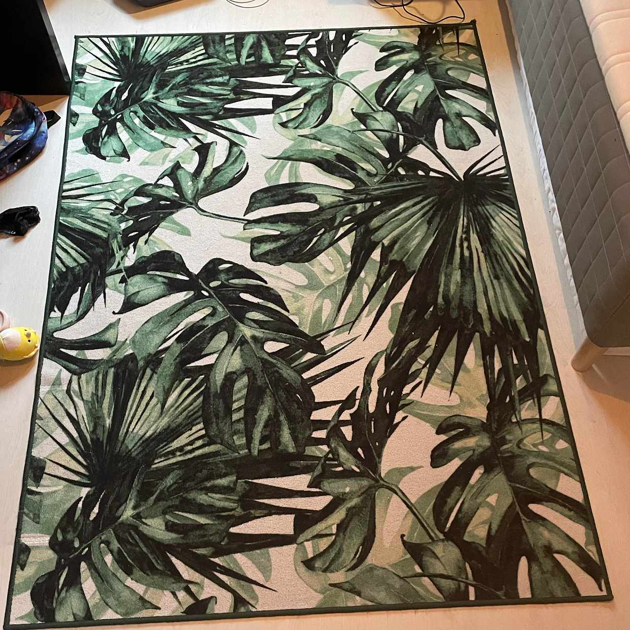 image of Matta med gröna blad - Solna
