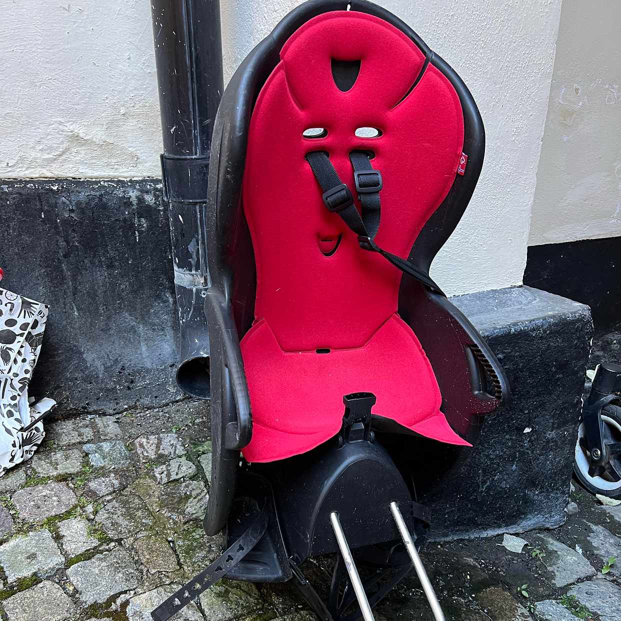 image of Barnstol cykel - Stockholm