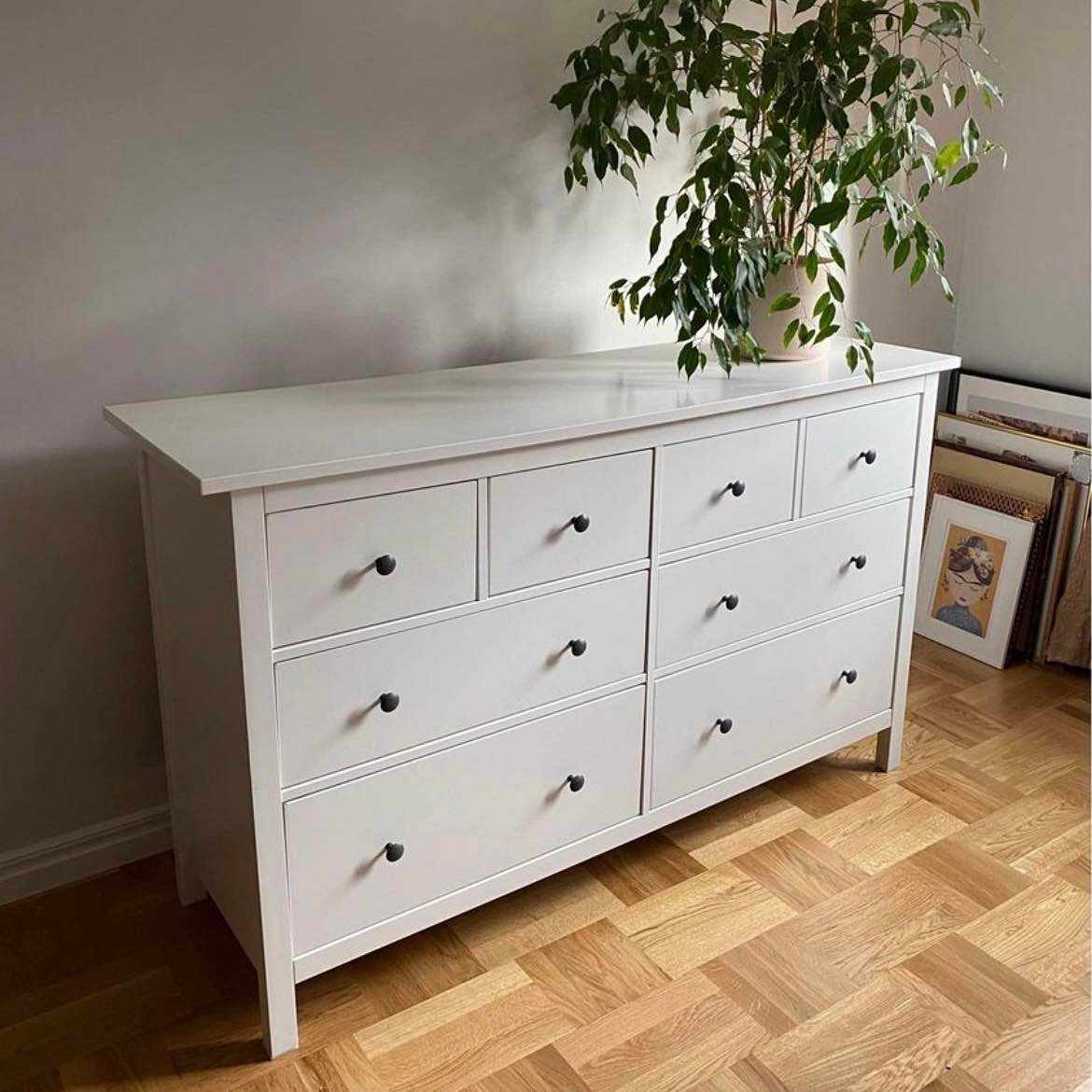 image of Hämtning av byrå - 