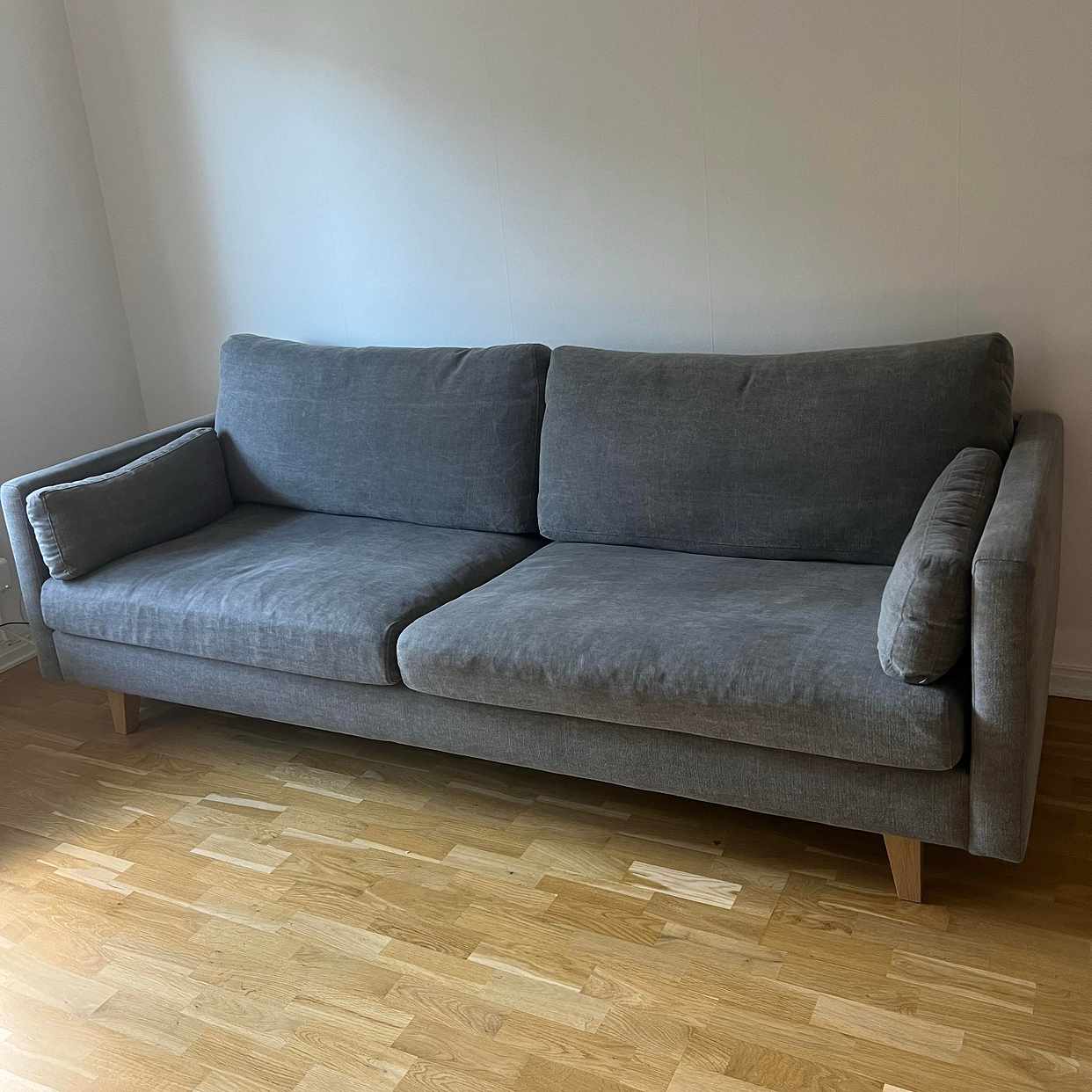 image of Flytt av soffa - 