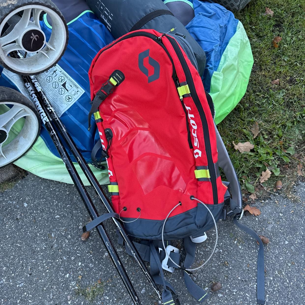 image of Golfvagn, skidväska mm - Täby