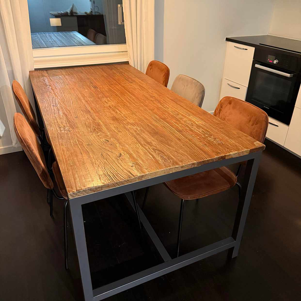 image of Kitchen table - Stockholm