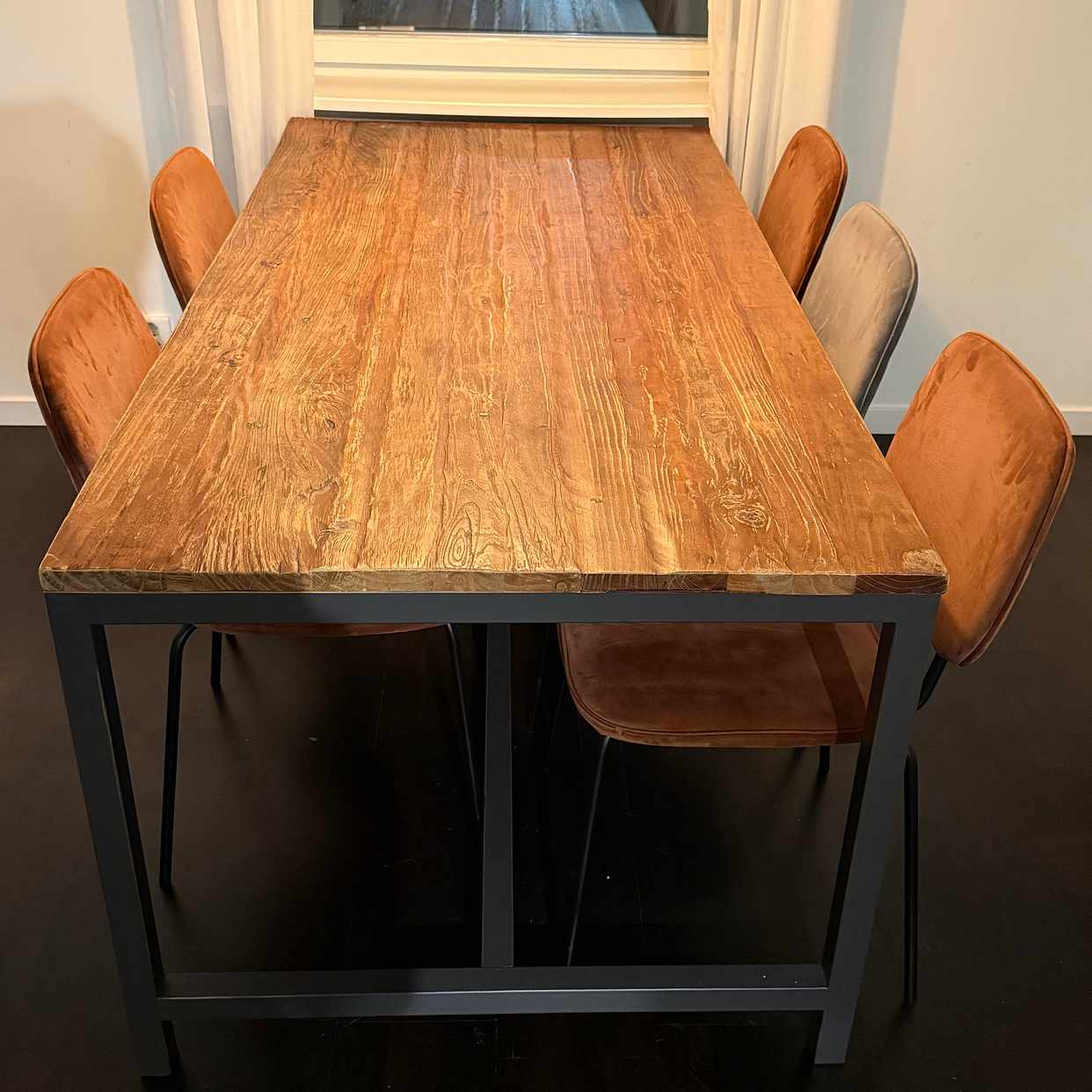image of Kitchen table - Stockholm
