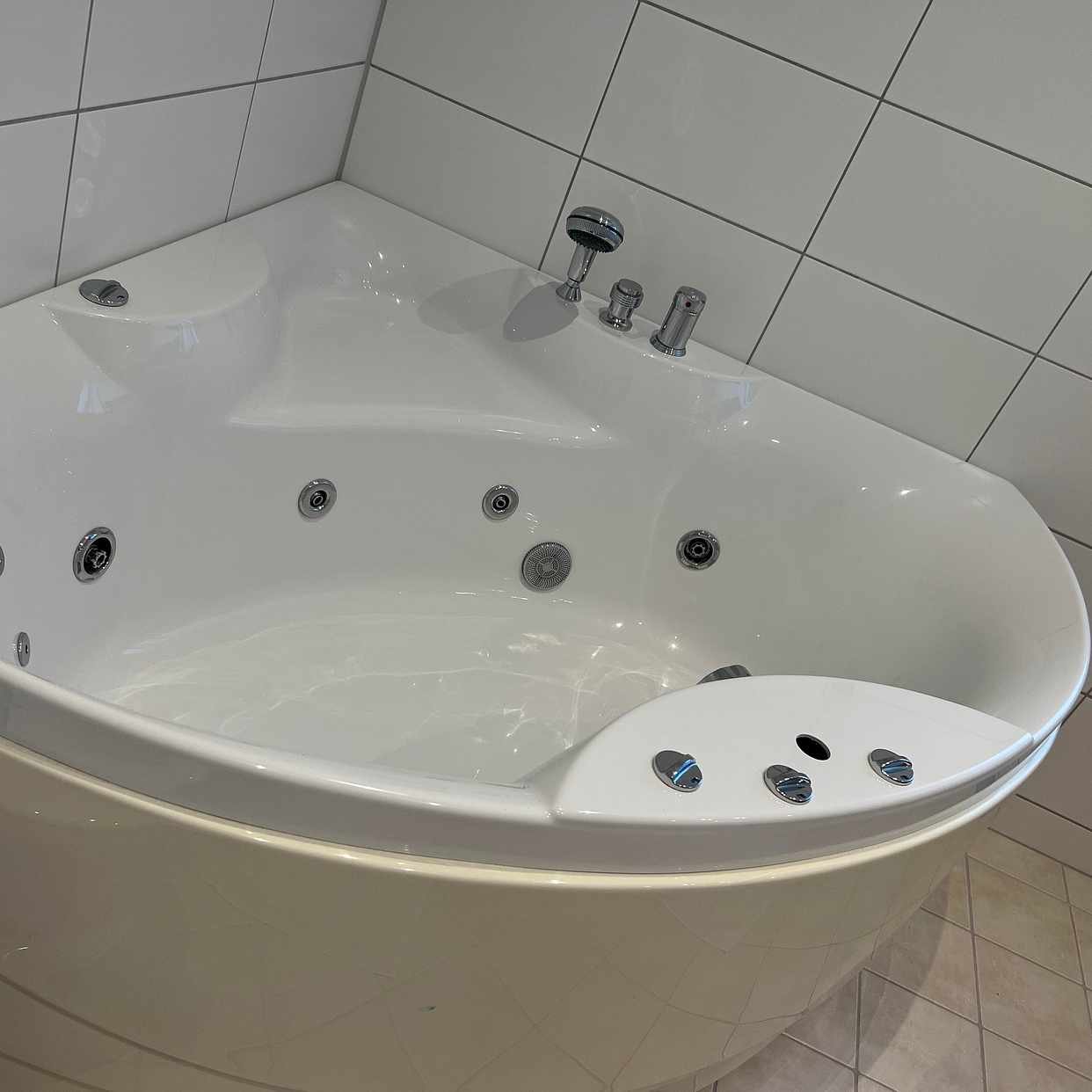 image of Jacuzzi - Södertälje