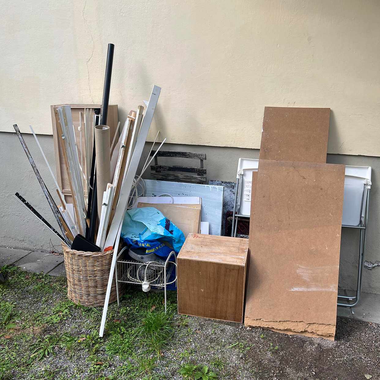 image of Köra skräp till ÅVC - Johanneshov