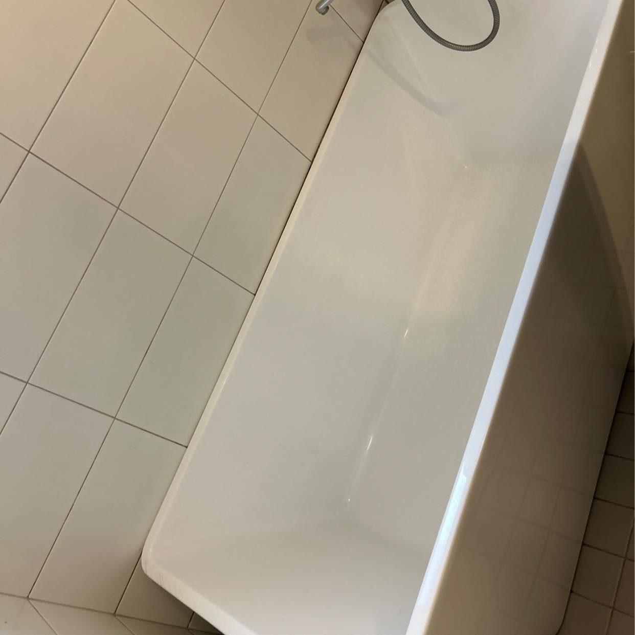 image of Remove n recycle Bathtub - Solna