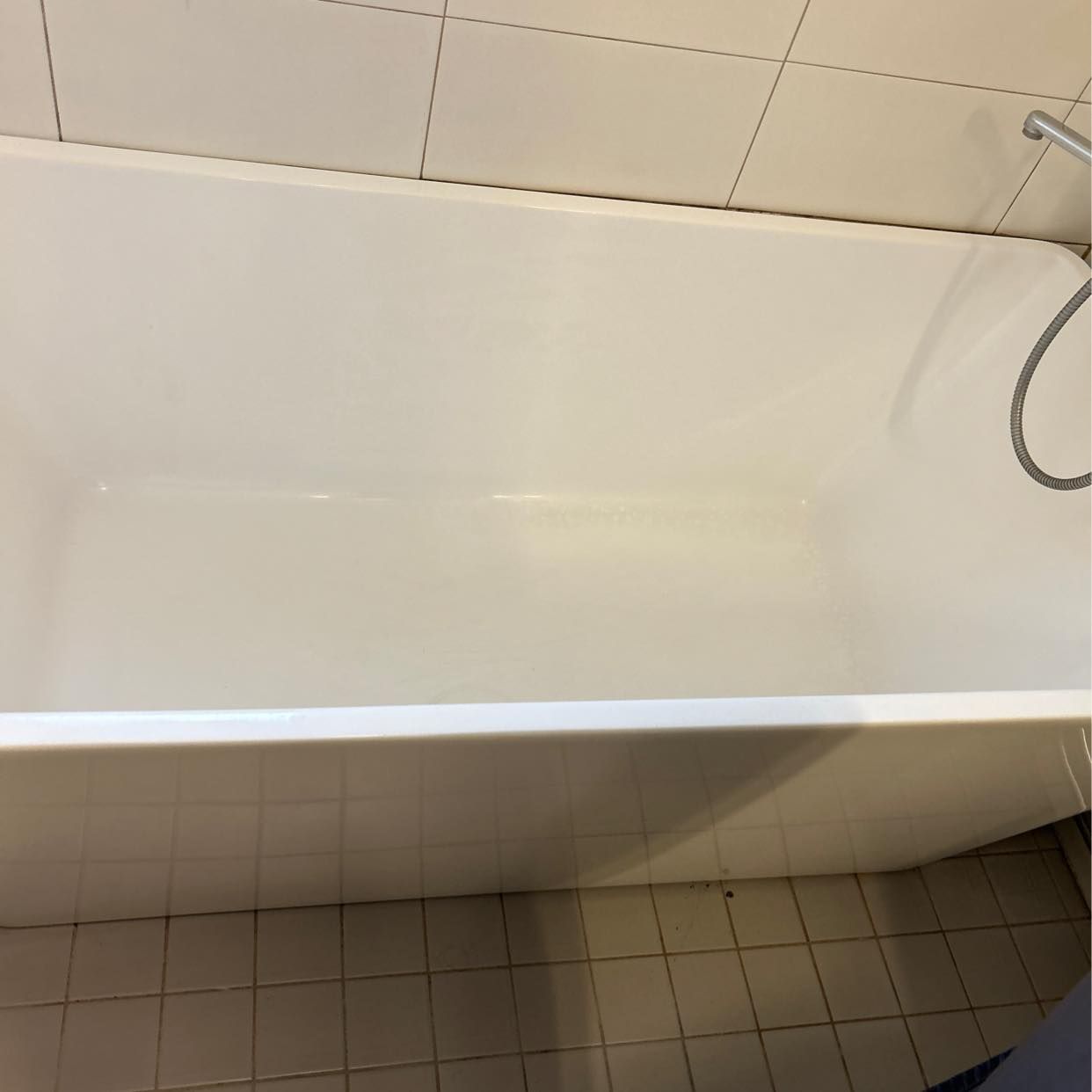 image of Remove n recycle Bathtub - Solna