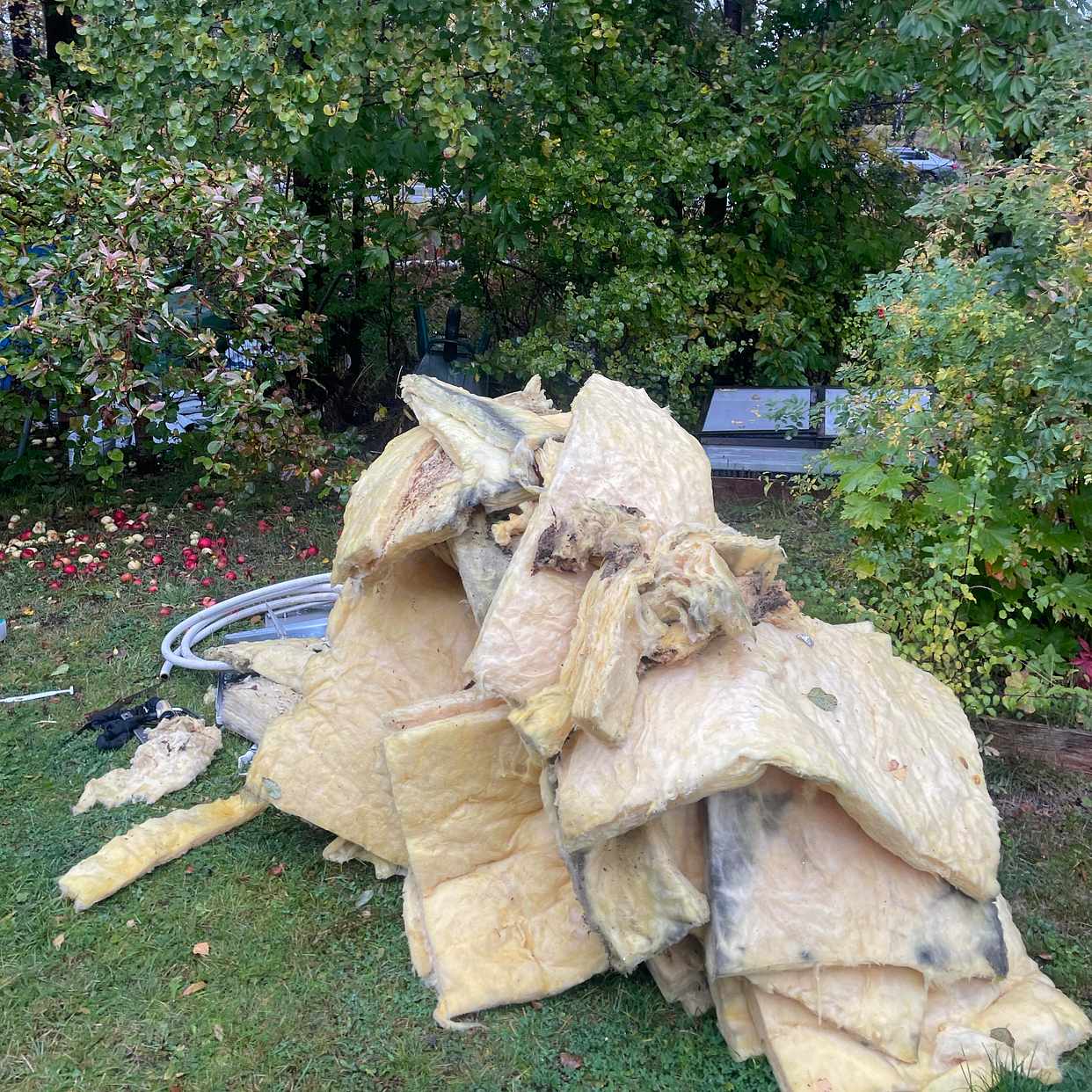 image of Bråte från förråd - Badelunda