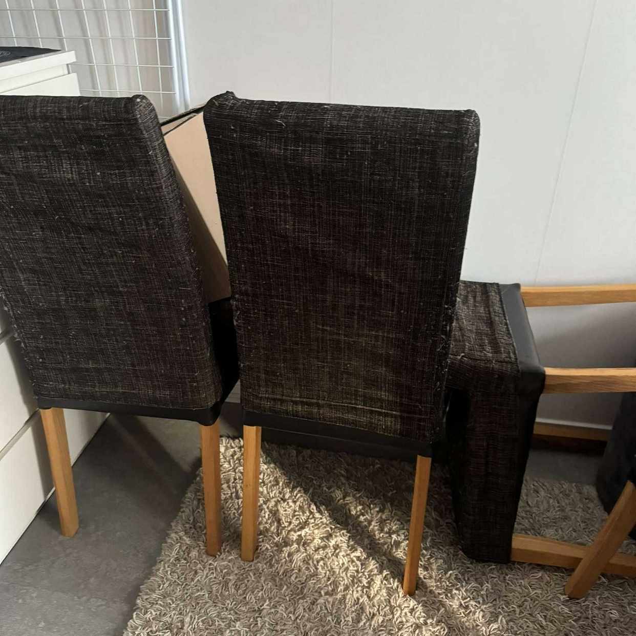 image of 6st matbordstolar + - Huddinge