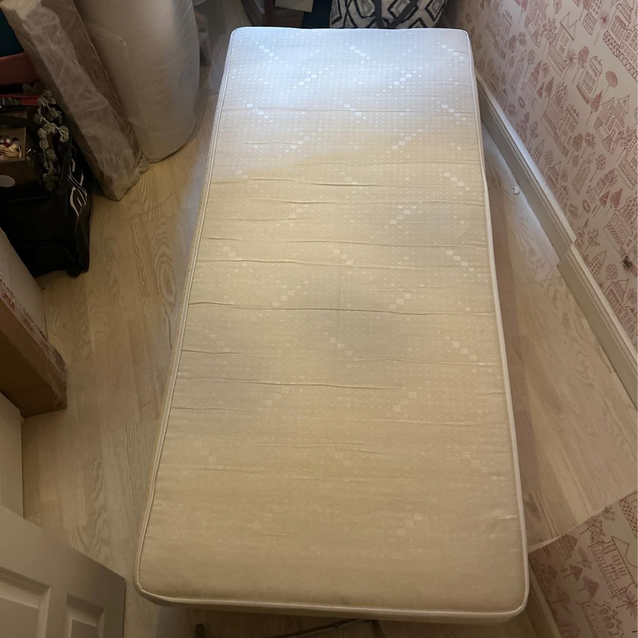 image of 90x200 bed giveaway - Stockholm