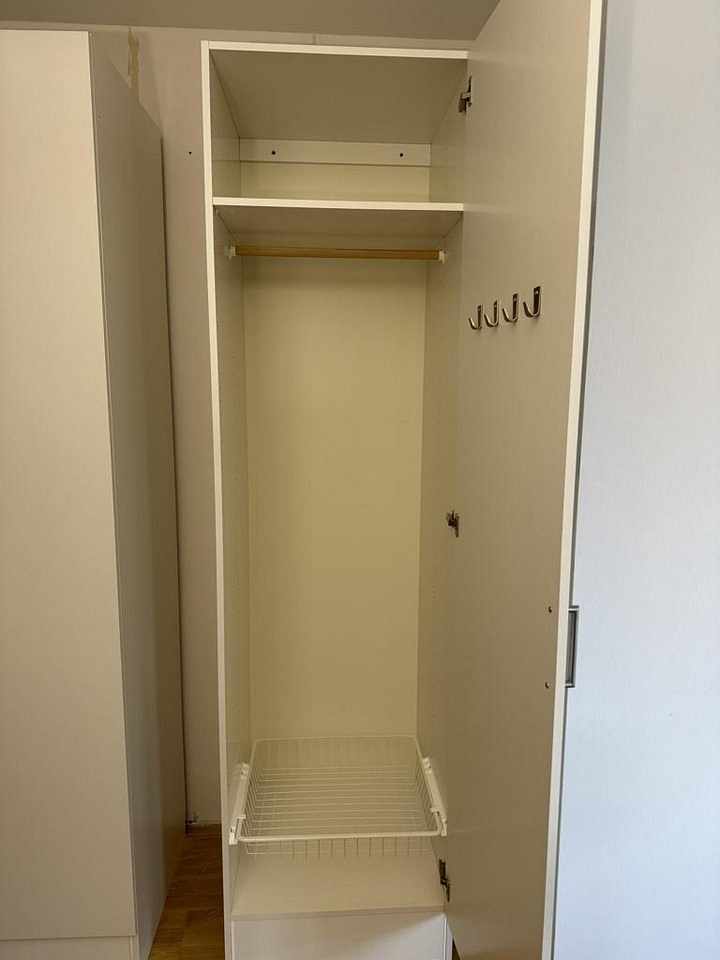 image of Garderob 1 st - 