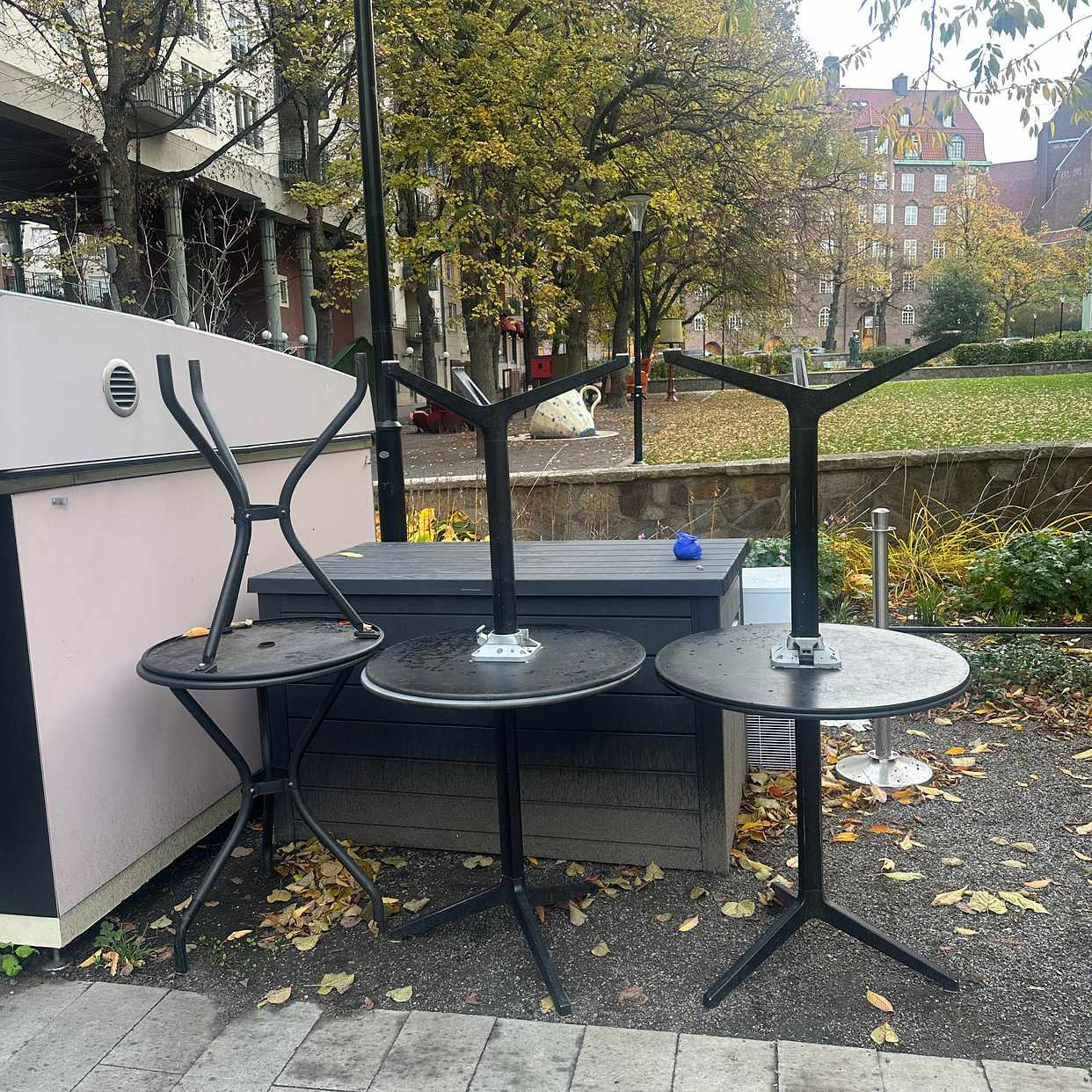 image of 12 st bord - Stockholm