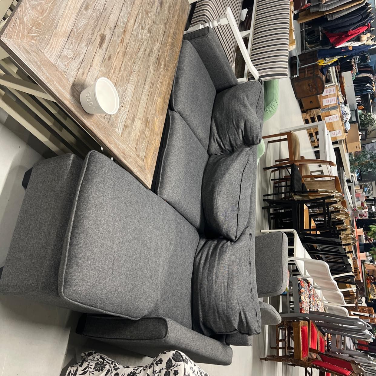 image of Soffa and lamp were - 