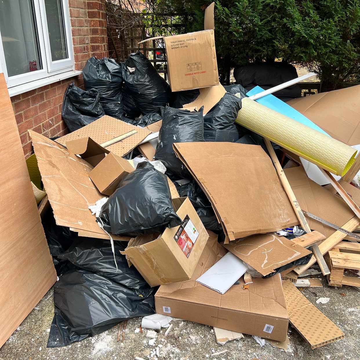 image of General waste - London