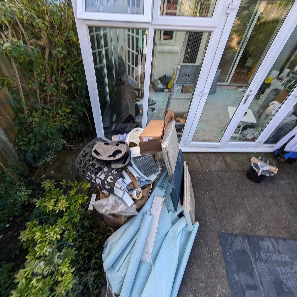 image of Remove rubbish - Emsworth