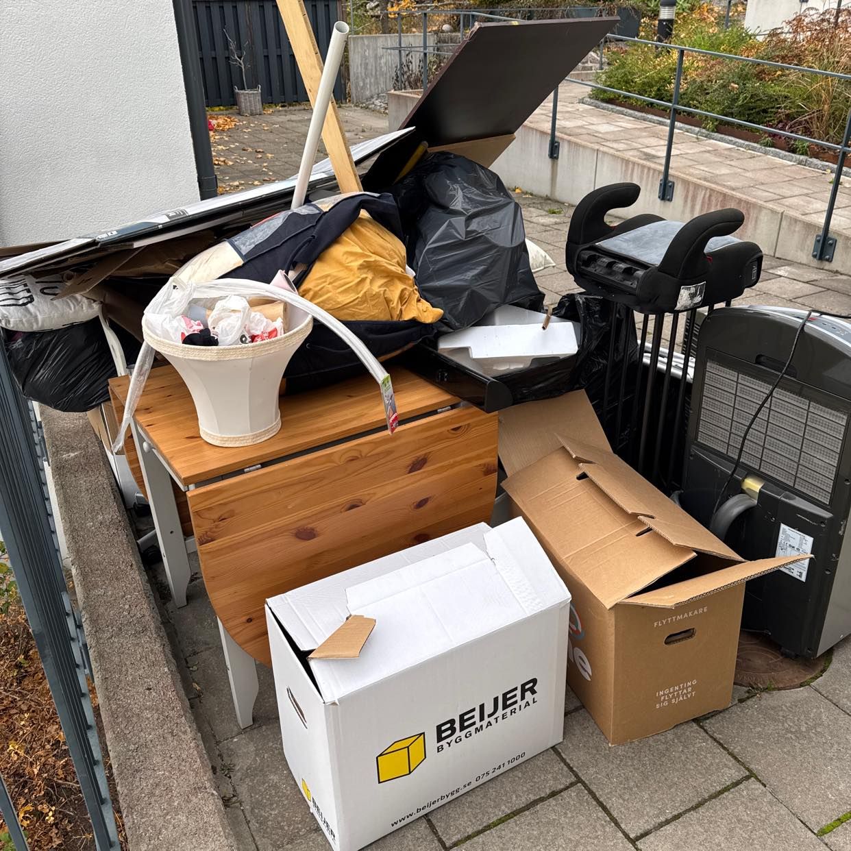 image of Återvinning - Solna