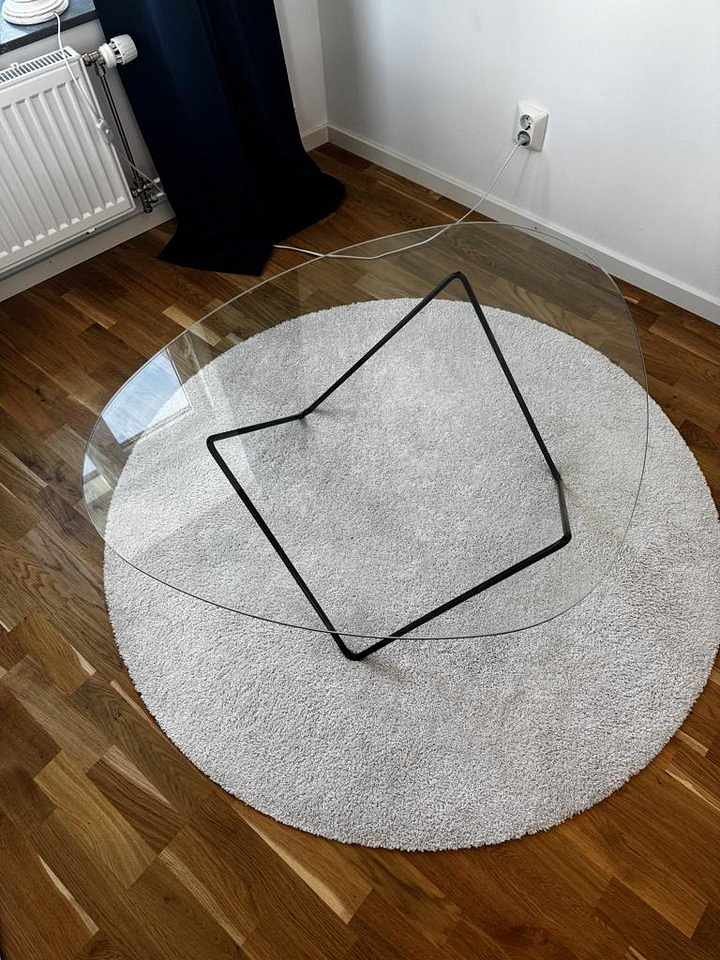 image of Gubi Pedrera Soffbord, Sv - 