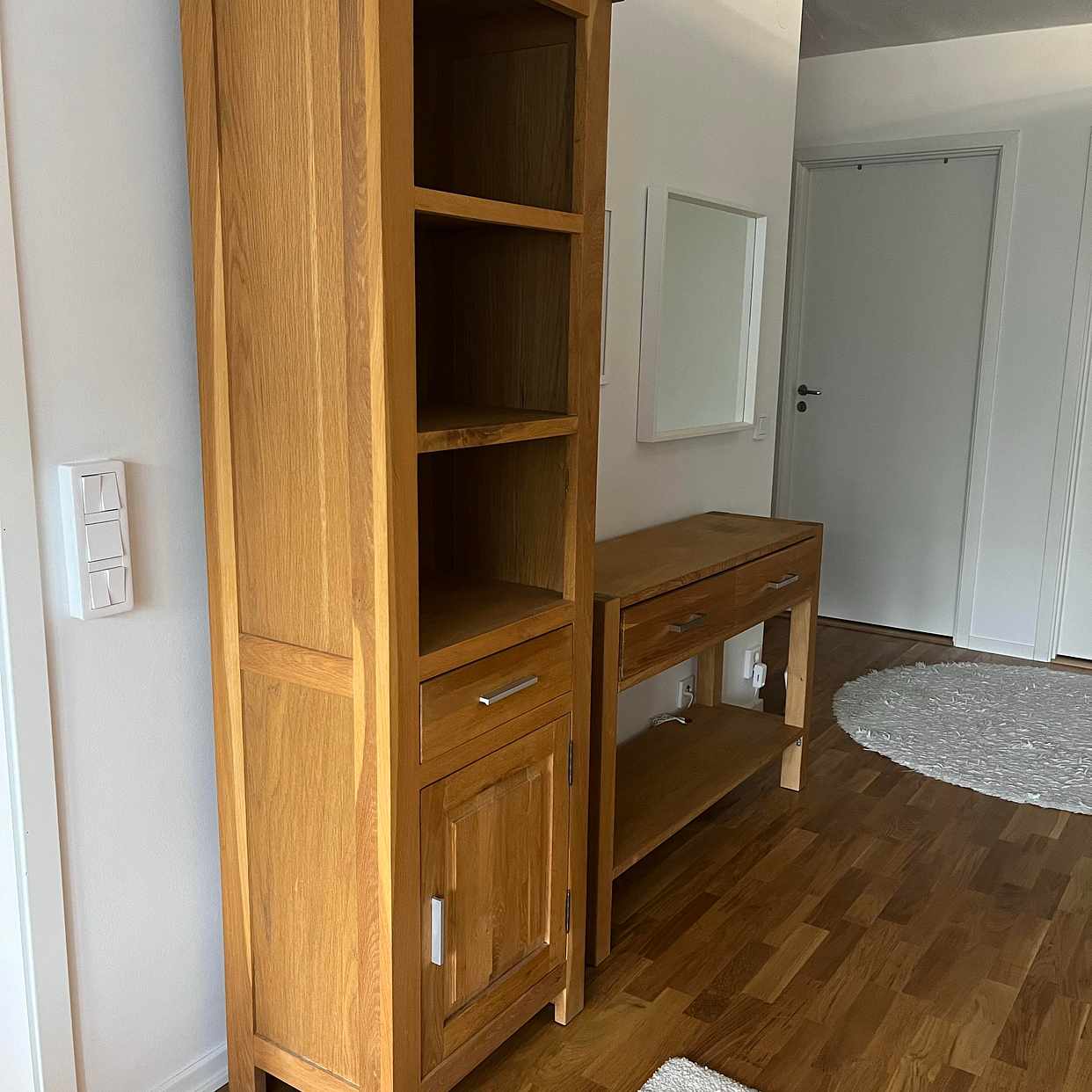image of Bärhjälp/tungt lyft skåp - 