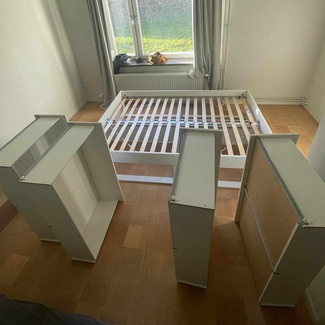 image of Moving a bed to my new ap - 
