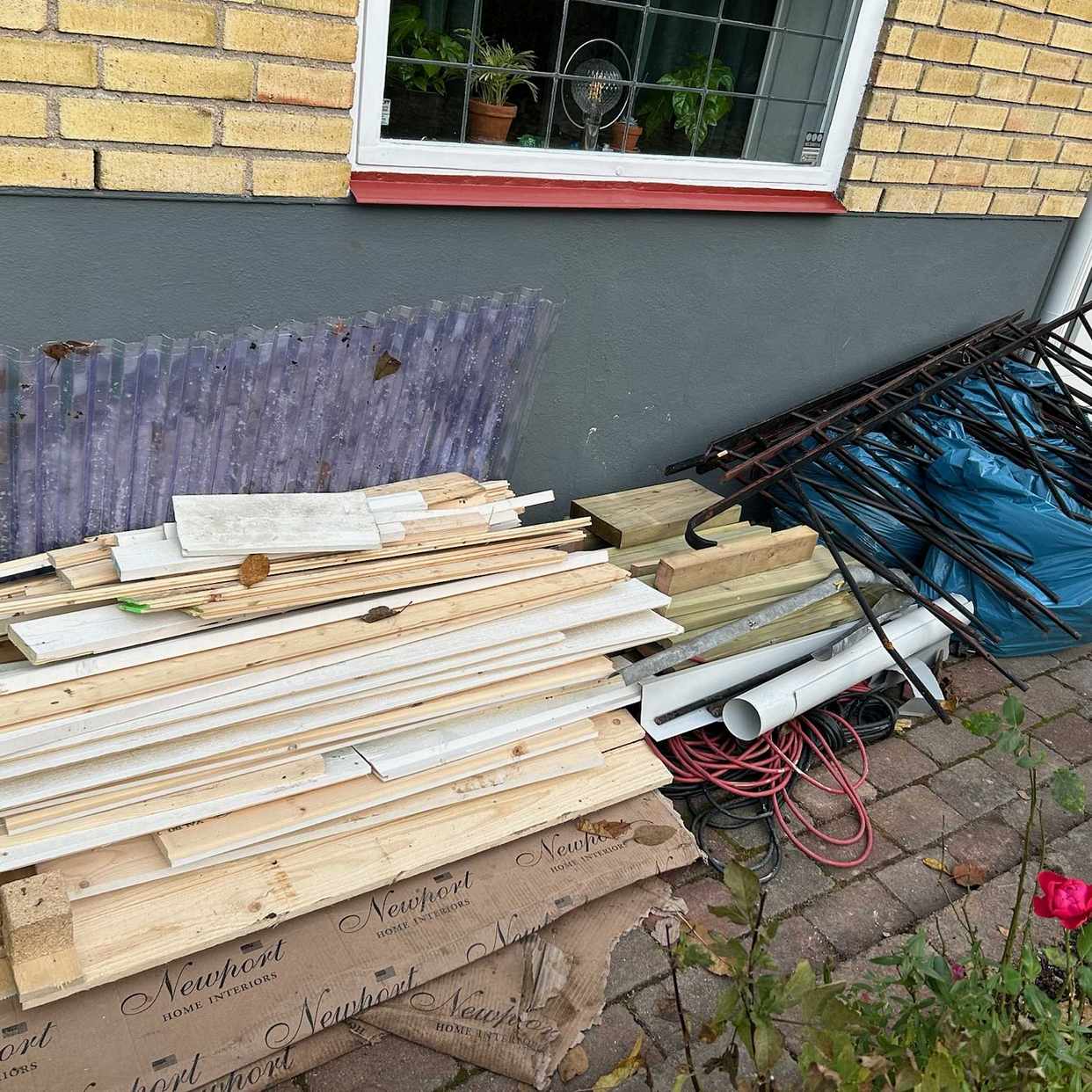 image of Diverse byggavfall - Bromma
