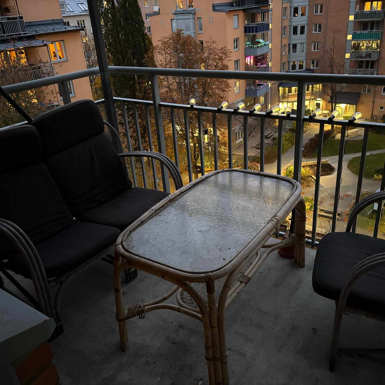 image of Balkongmöbler i rotting - Stockholm