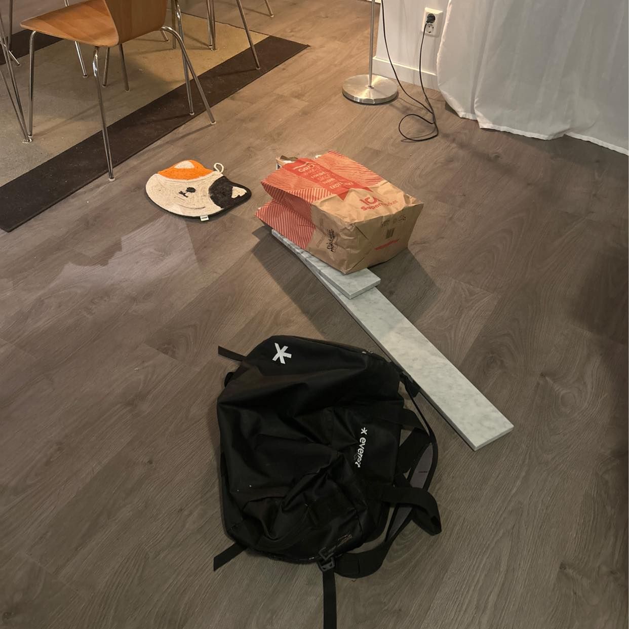 image of Flytta reseväskor & lådor - 