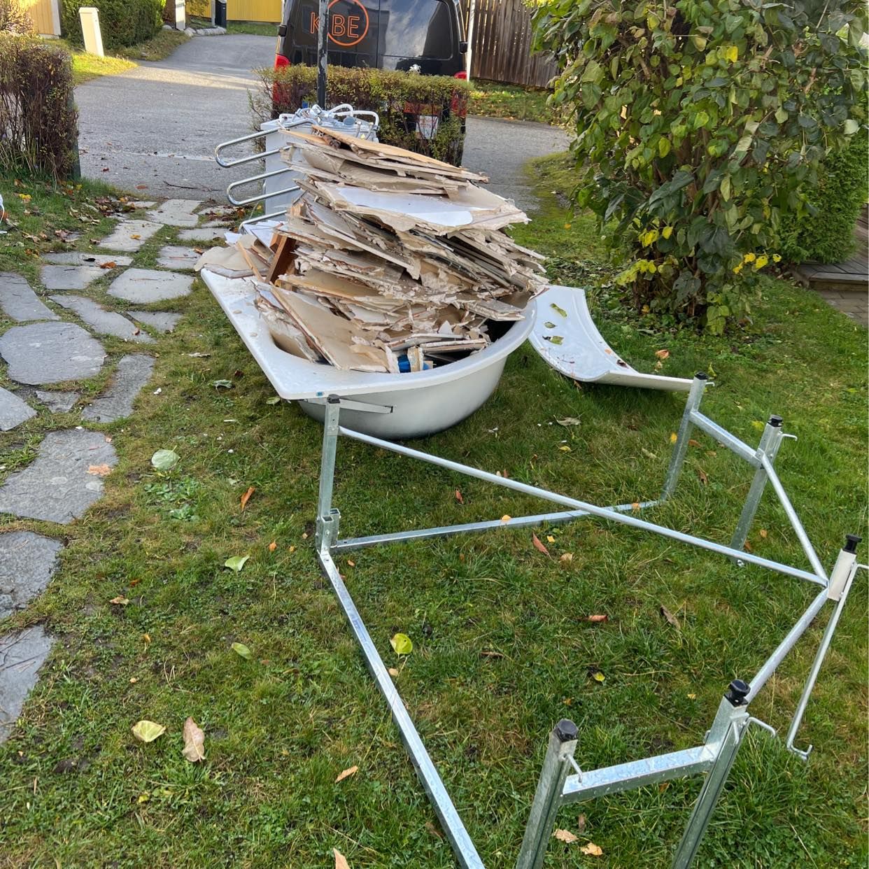 image of Kakel & gips, badrumsmöbl - Hässelby-Vällingby