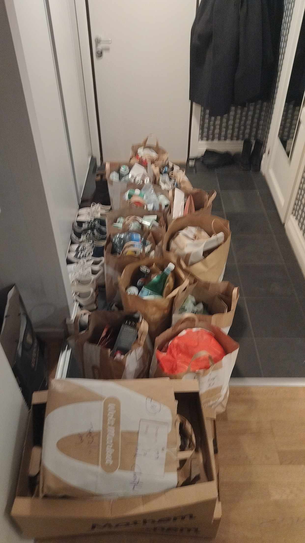 image of 12 bags + 2 boxes recycli - Bromma