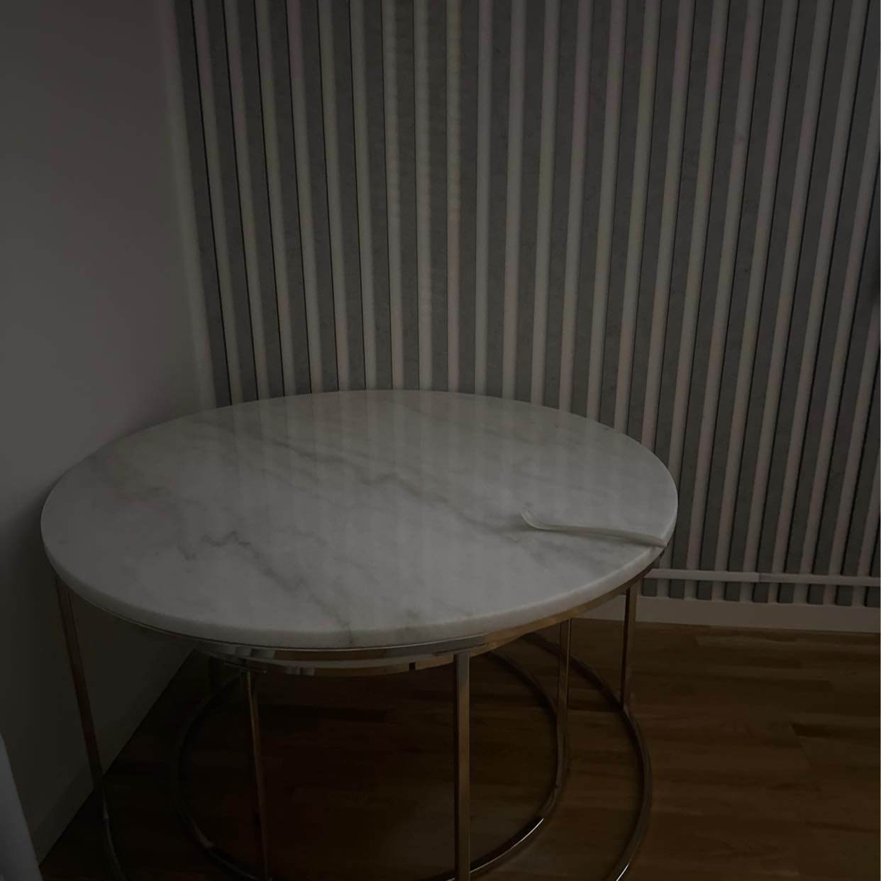image of Marmorbord gratis - Botkyrka