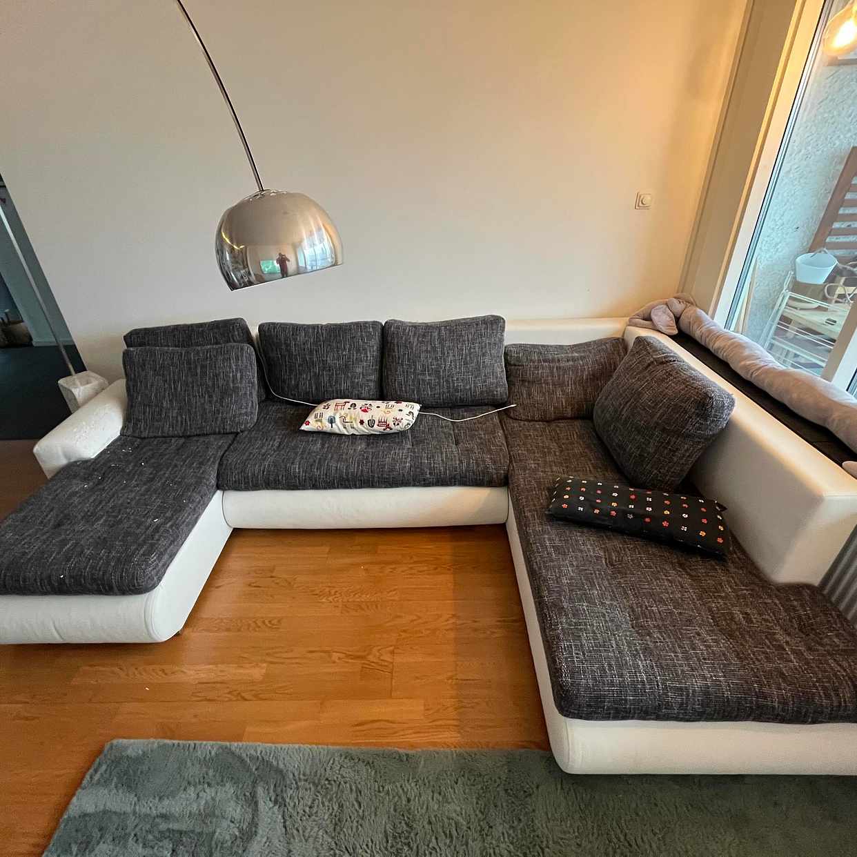 image of Getting rid of sofa - Nacka