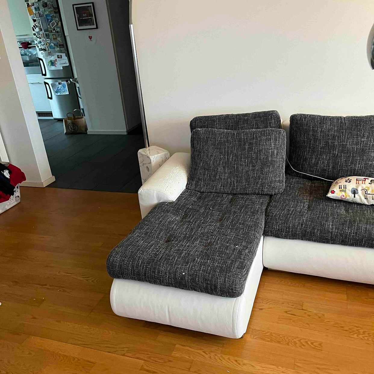 image of Getting rid of sofa - Nacka