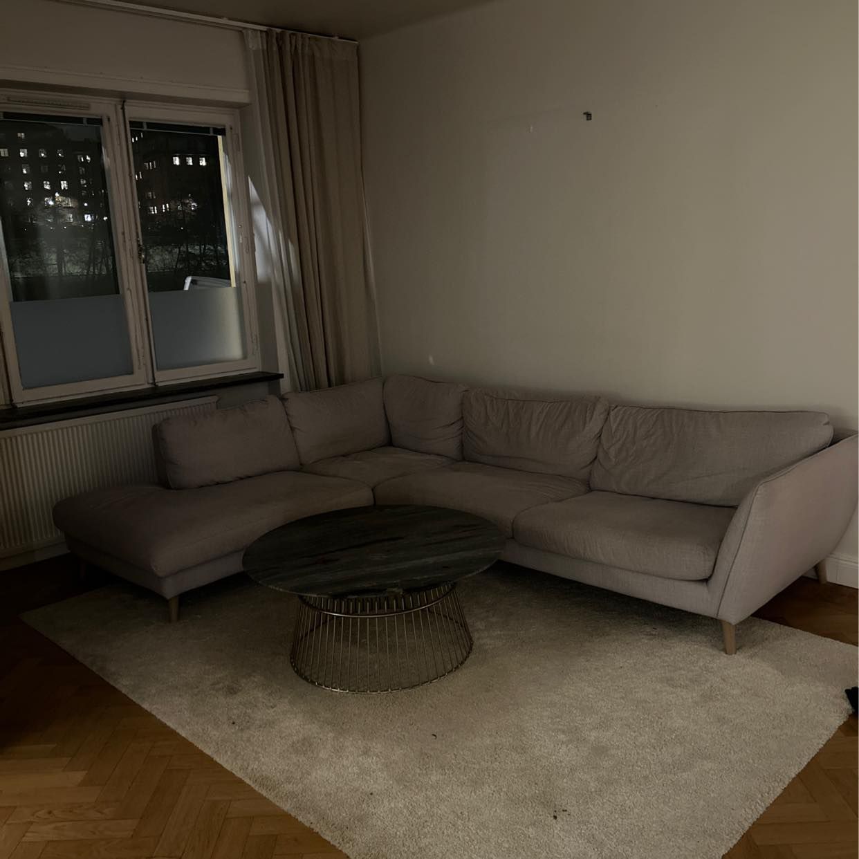 image of Flytta soffa och soffbord - 