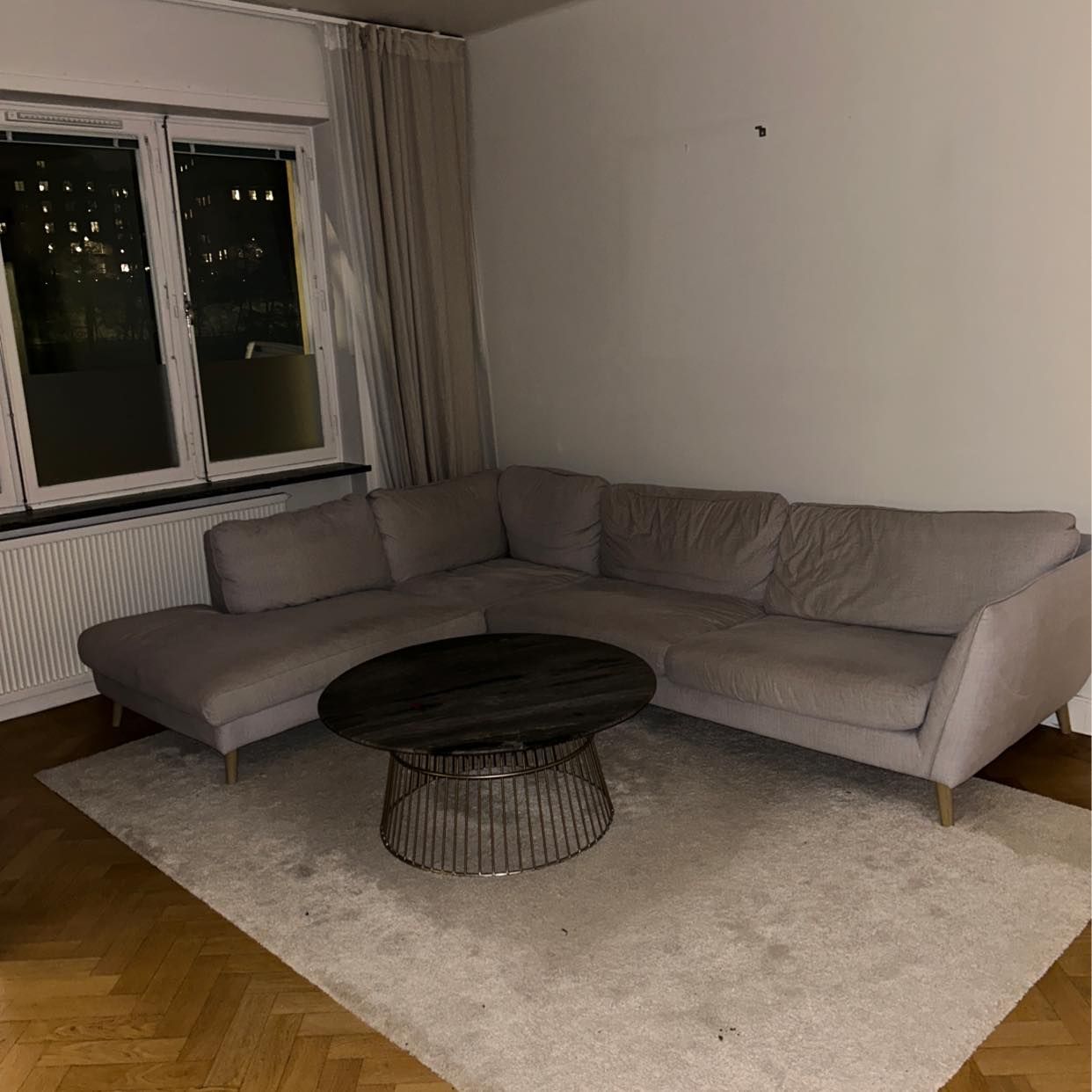 image of Flytta soffa och soffbord - 