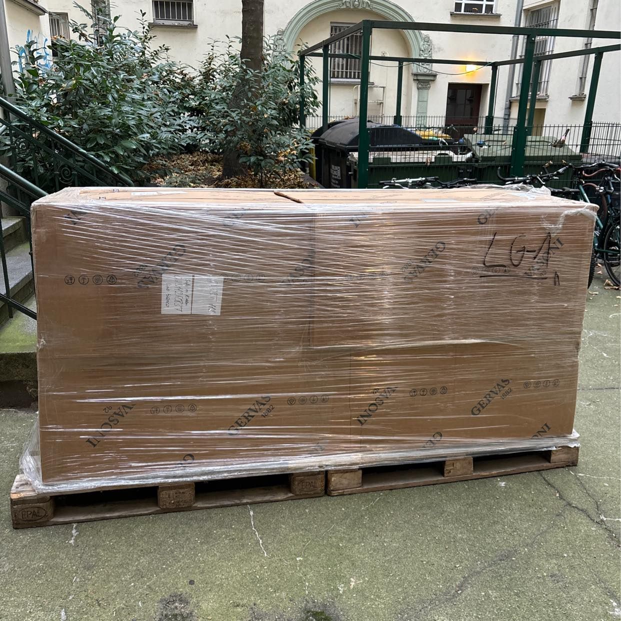 image of Carry sofa to 2nd floor - 