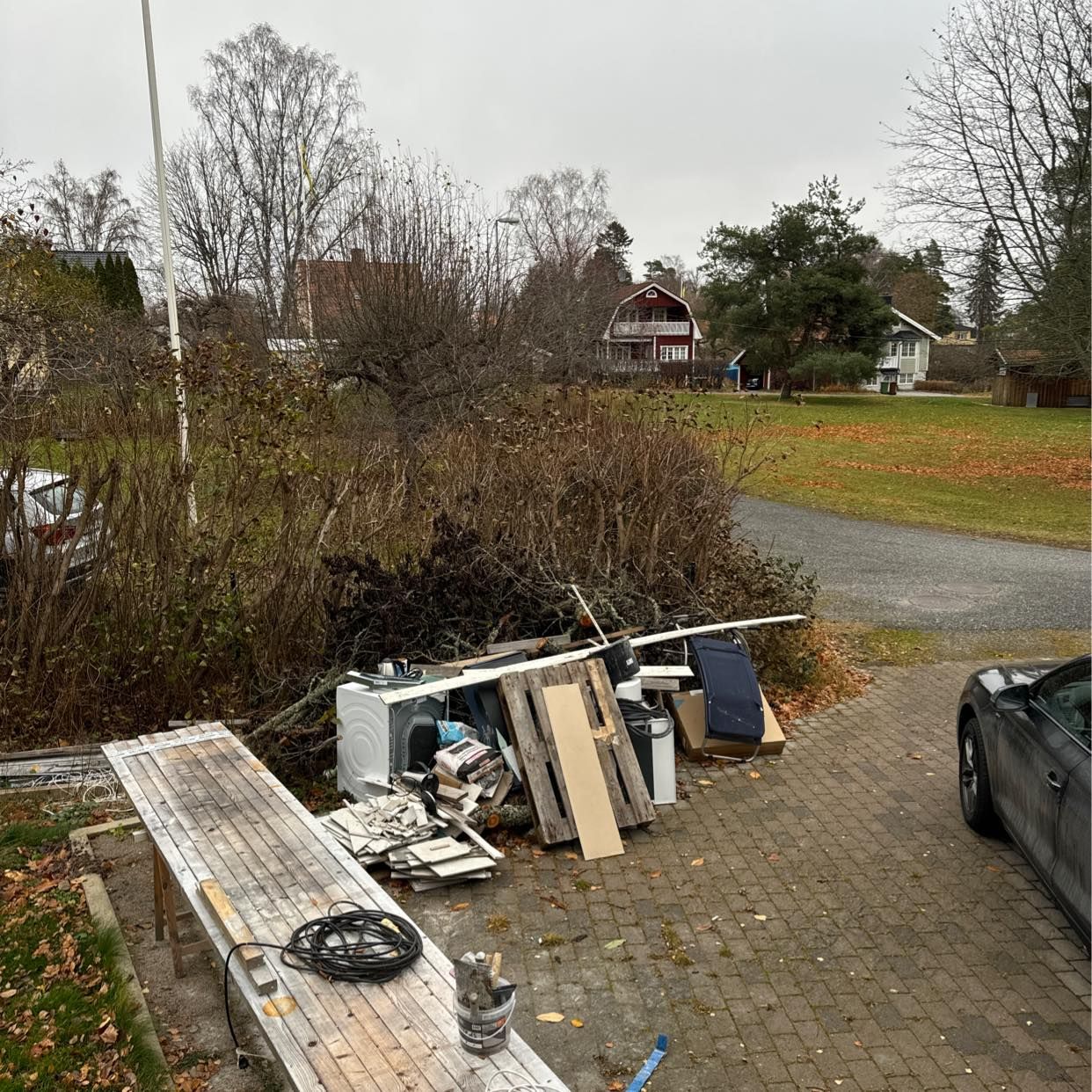 image of Köra till återvinningen - Sollentuna