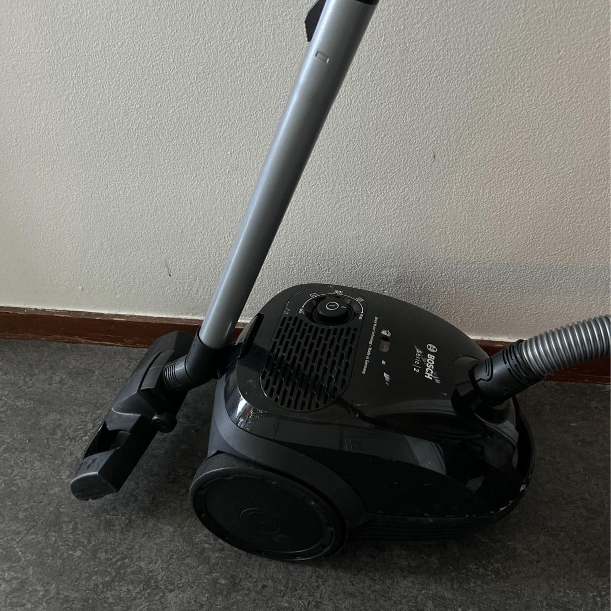image of Dammsugare bortskänkes - Bandhagen