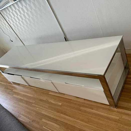 image of Tv bänk från Mio - Sollentuna