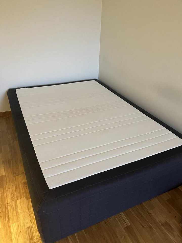 image of Säng Ikea Stavanger 140 - 
