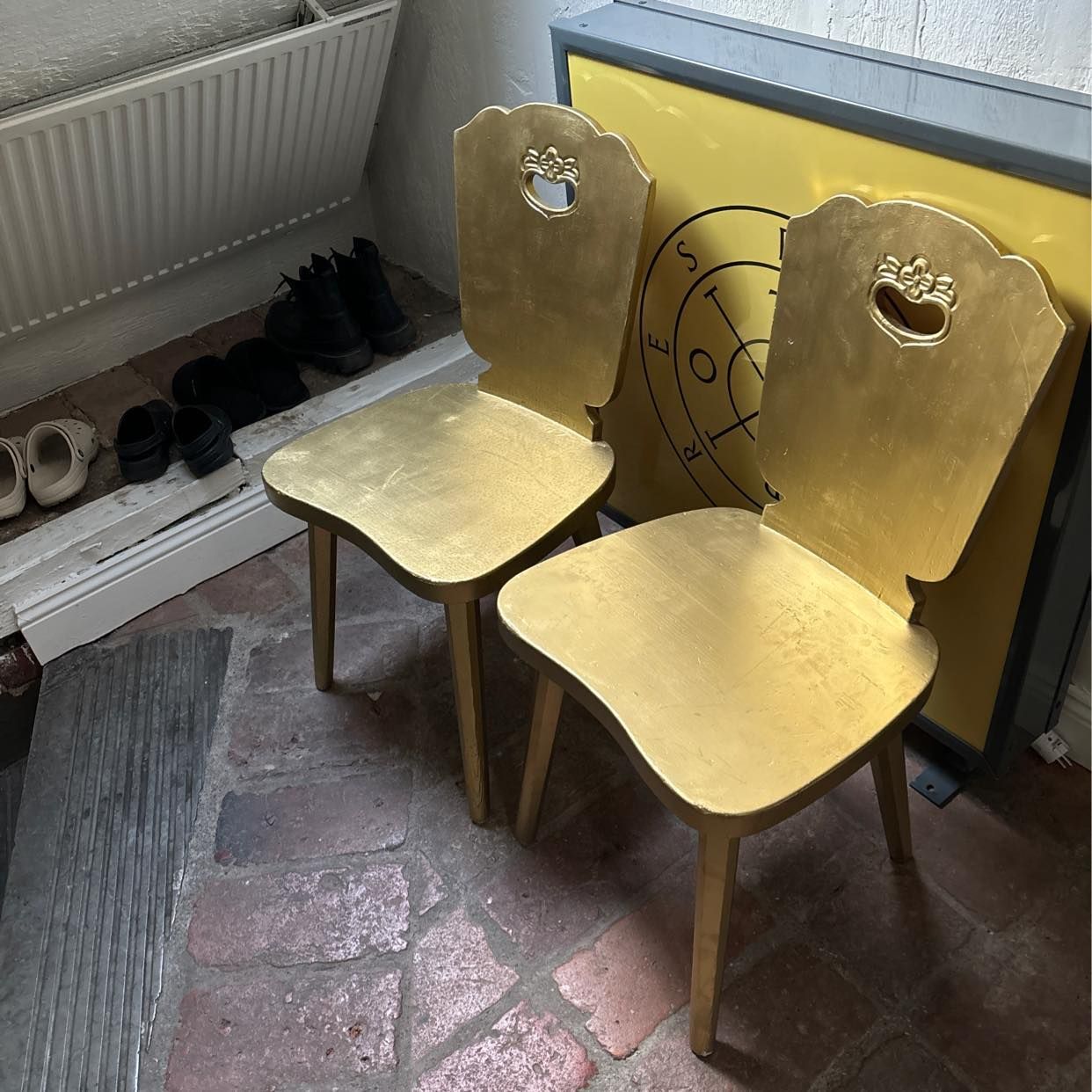 image of 2 chairs - Stockholm