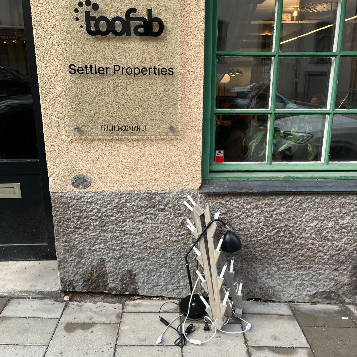 image of Trasig belysning - Stockholm