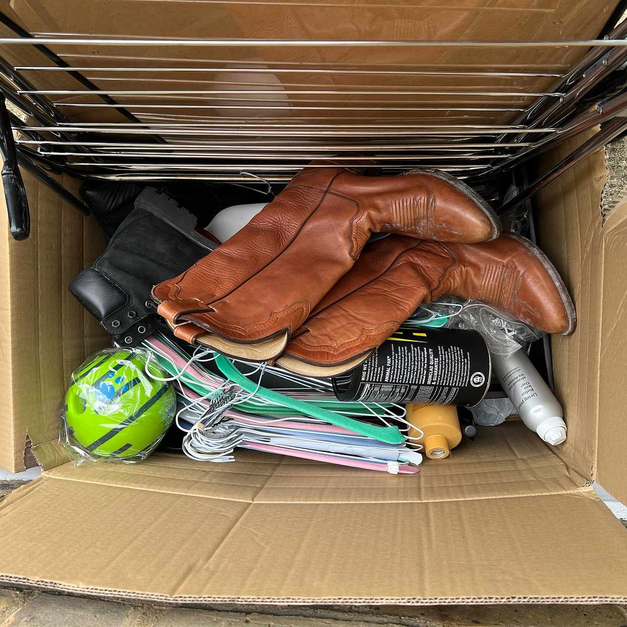 image of Cardboard + mixed recycli - Tower Hamlets