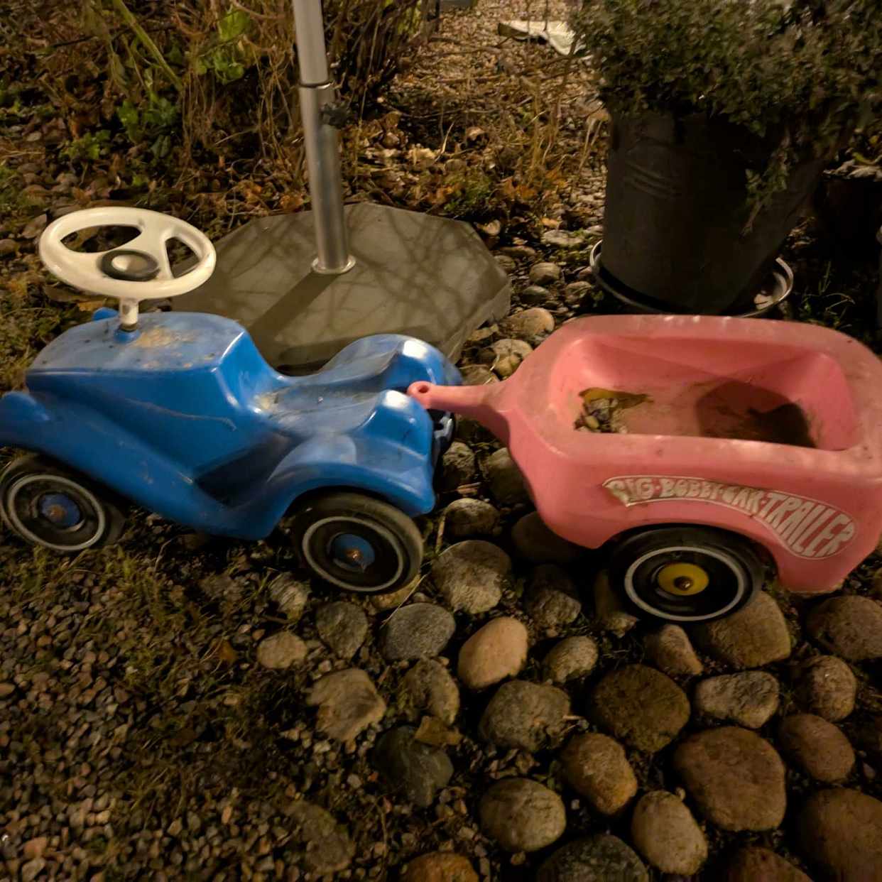 image of Bobbycar och släp - Eskilstuna