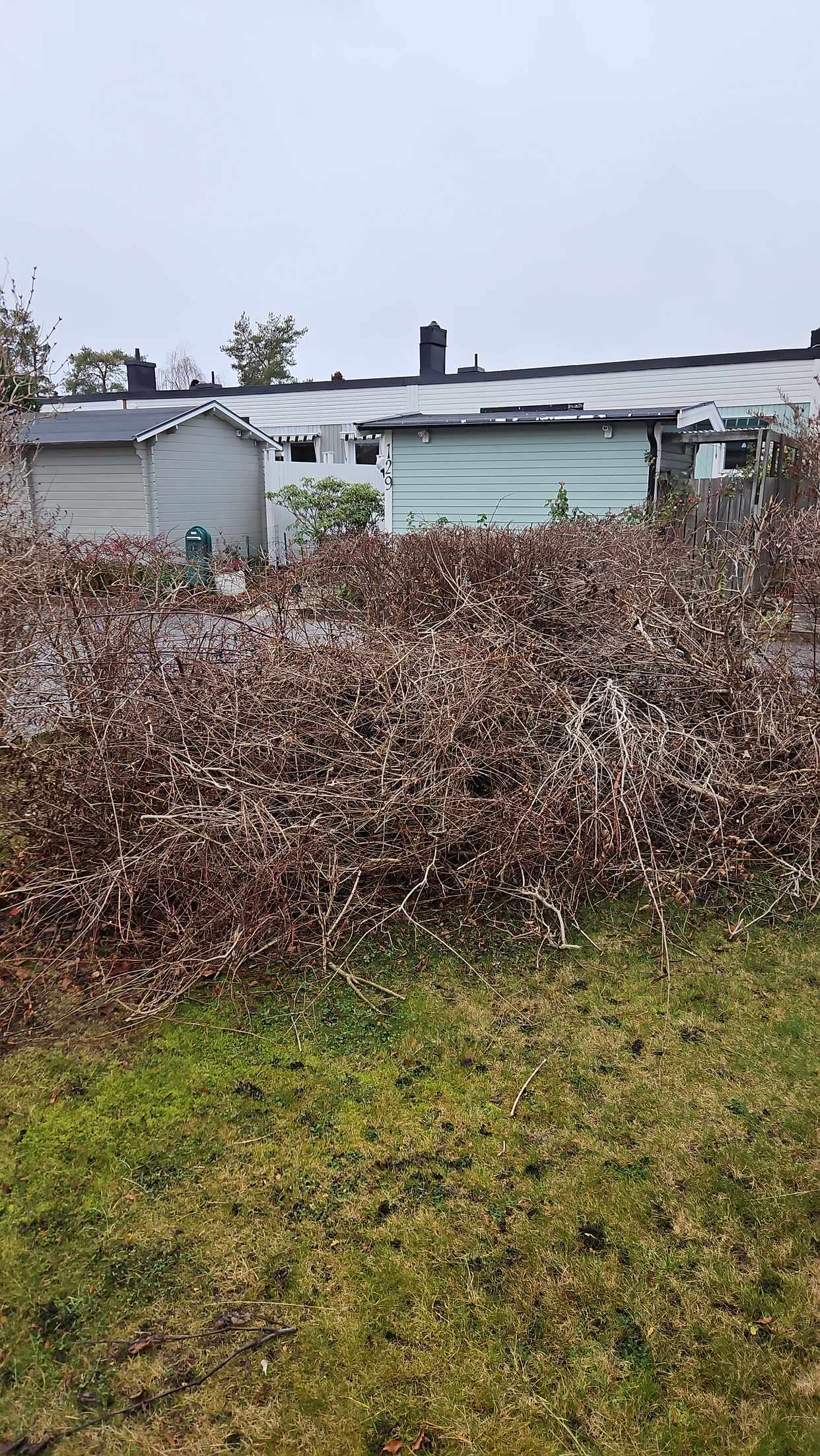 image of Wardrobe & branches - Vällingby