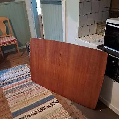 image of 4 stolar, matbord, karton - 