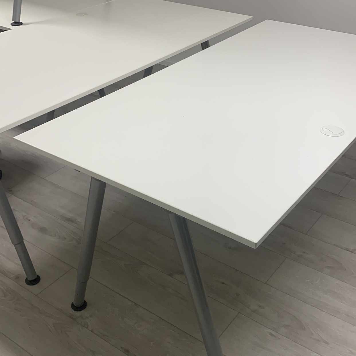 image of 4 Tische zu verschenken - Berlin