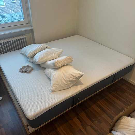 image of King size mattress - Årsta