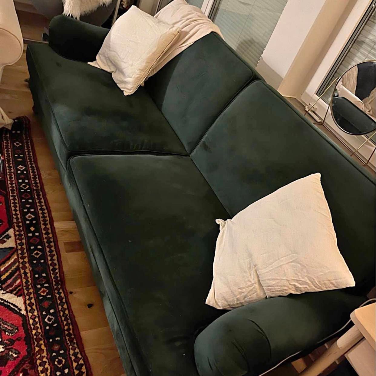 image of Tvåsitsig soffa - 