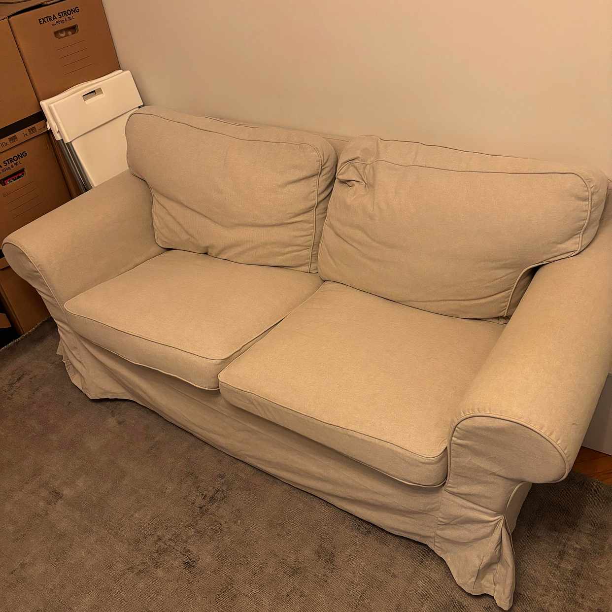 image of Sofa, matta, blandat - Stockholm