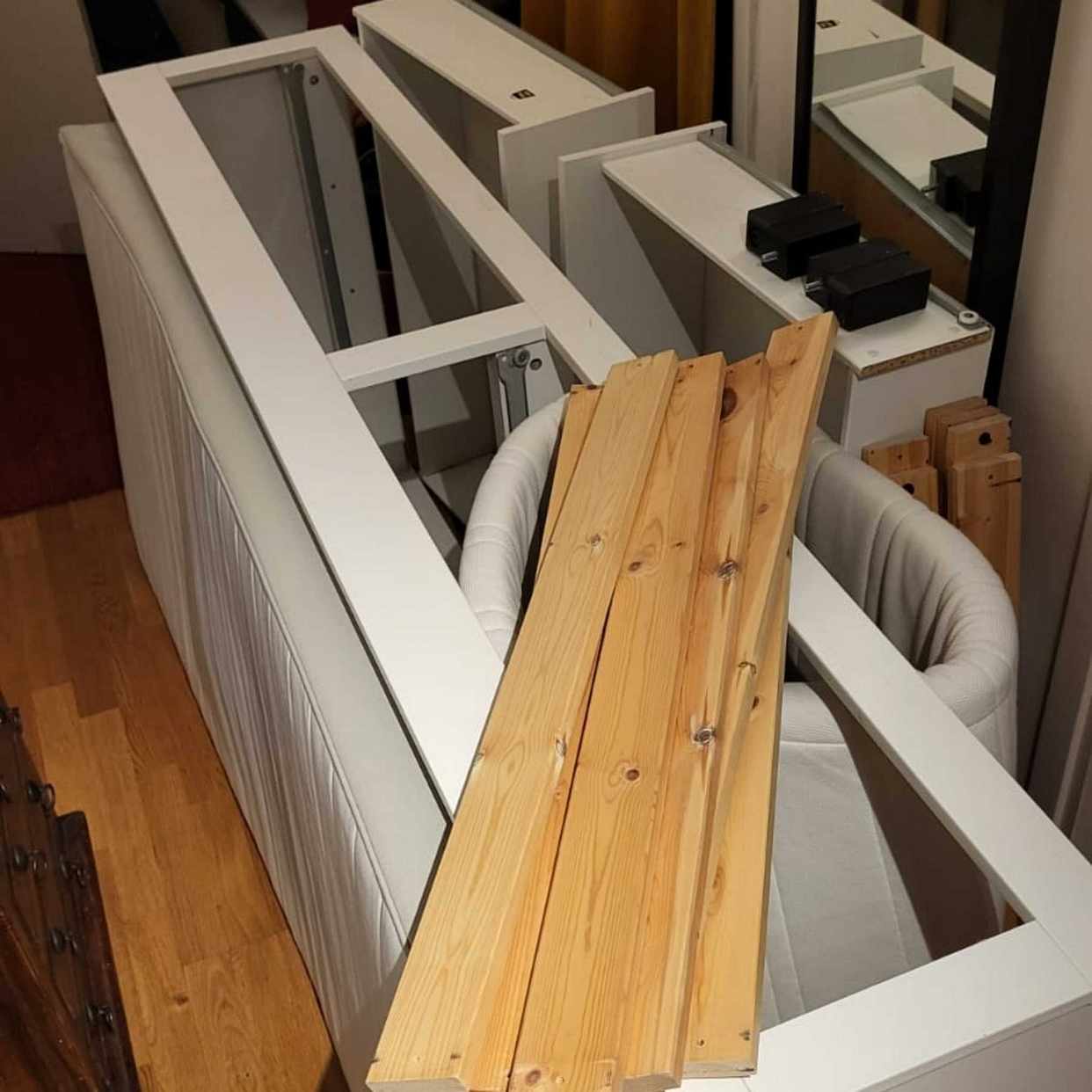 image of Sängram med lådor - Årsta
