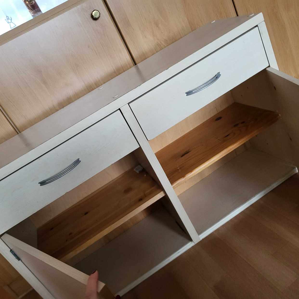 image of Kleine Schuhe schrank - Berlin